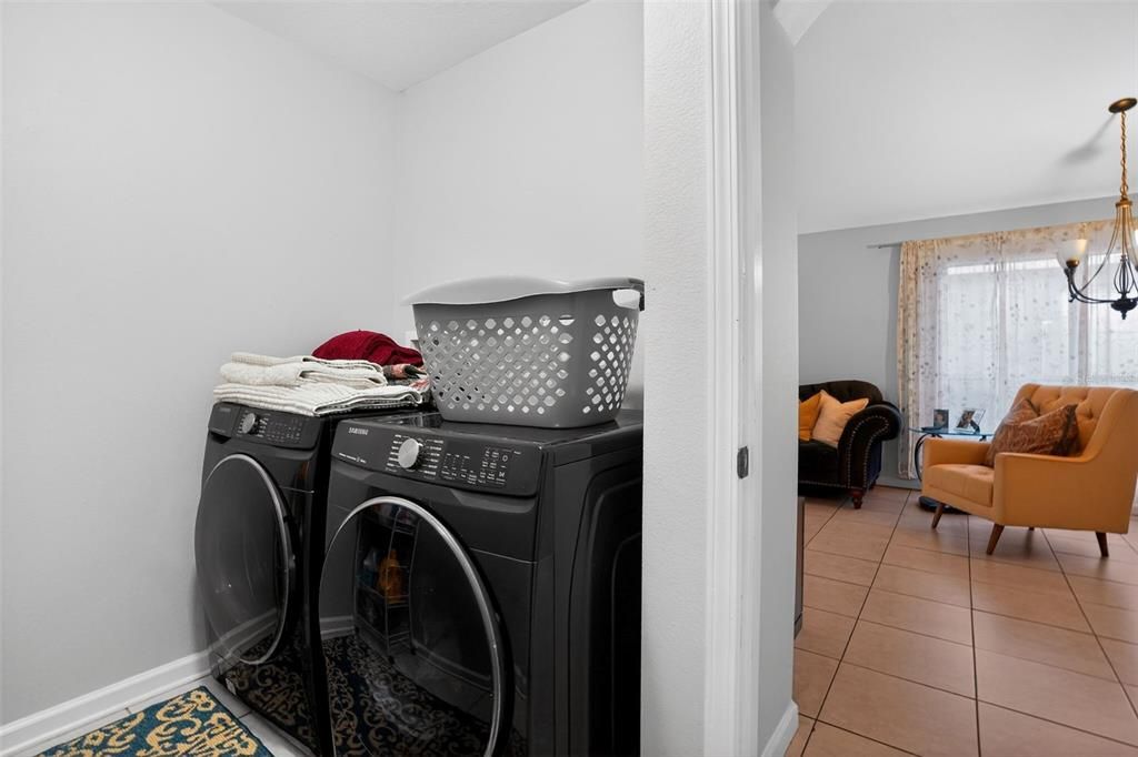 Active With Contract: $2,300 (4 beds, 2 baths, 1936 Square Feet)