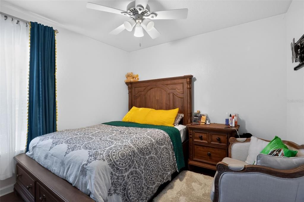Active With Contract: $2,300 (4 beds, 2 baths, 1936 Square Feet)