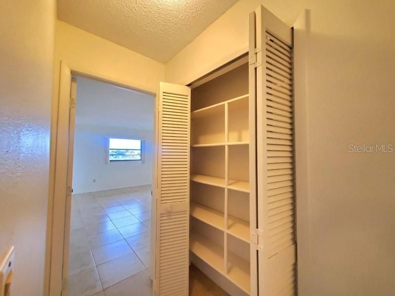 En Renta: $1,300 (2 camas, 2 baños, 1044 Pies cuadrados)