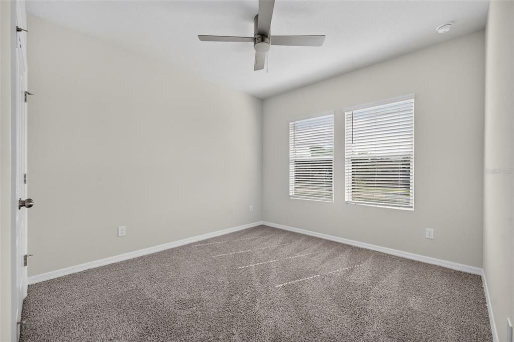 For Rent: $2,450 (3 beds, 2 baths, 1807 Square Feet)