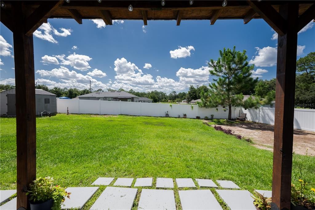 На продажу: $239,000 (3 спален, 2 ванн, 1433 Квадратных фут)