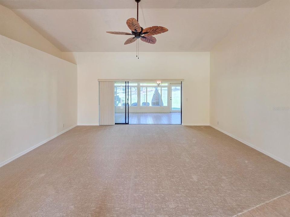 For Sale: $379,000 (3 beds, 2 baths, 2244 Square Feet)