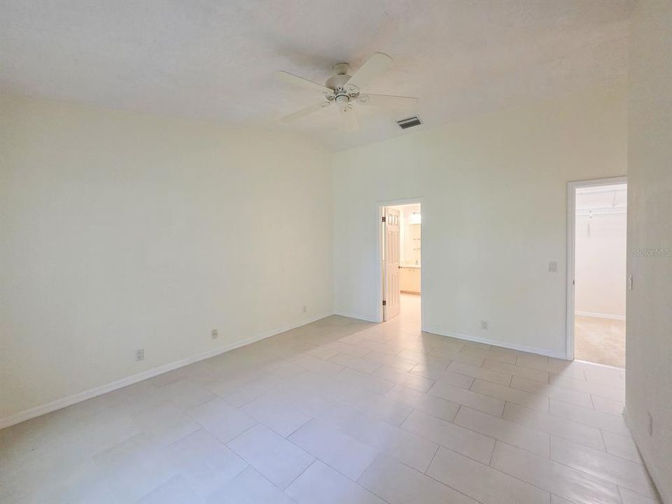 For Sale: $379,000 (3 beds, 2 baths, 2244 Square Feet)