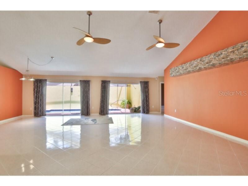 В аренду: $3,750 (4 спален, 3 ванн, 2296 Квадратных фут)
