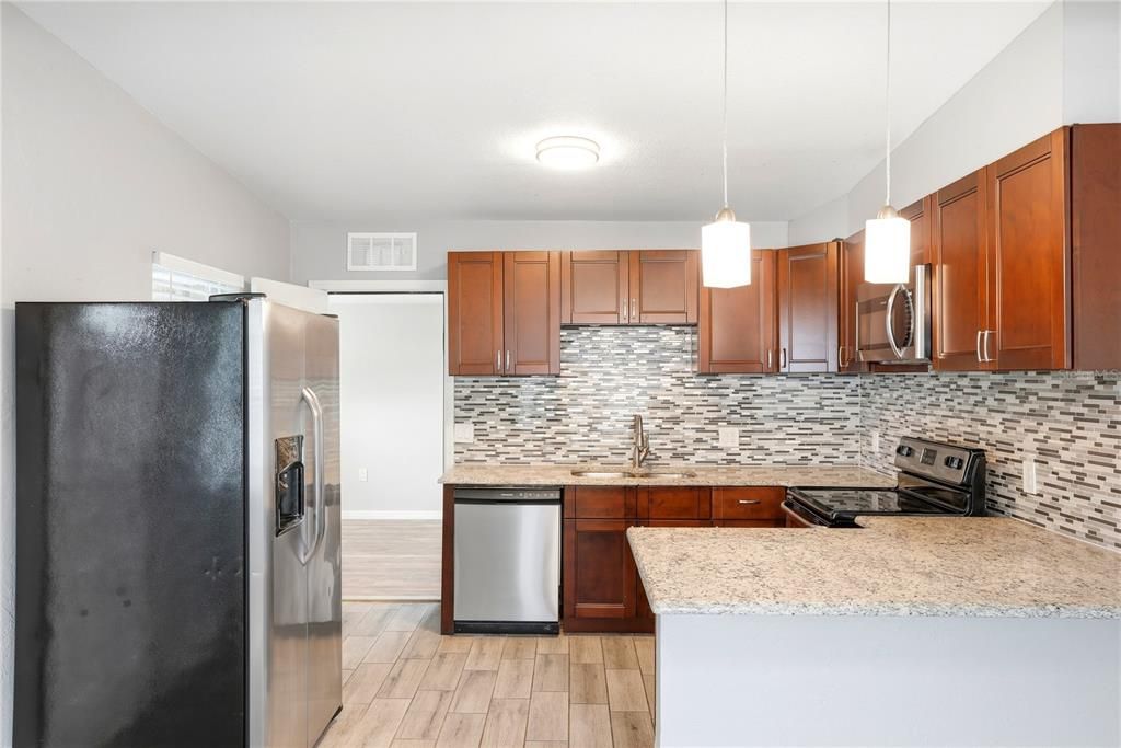 En Venta: $344,900 (3 camas, 2 baños, 1165 Pies cuadrados)