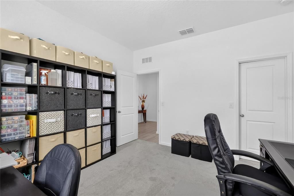 For Sale: $450,000 (3 beds, 2 baths, 1769 Square Feet)