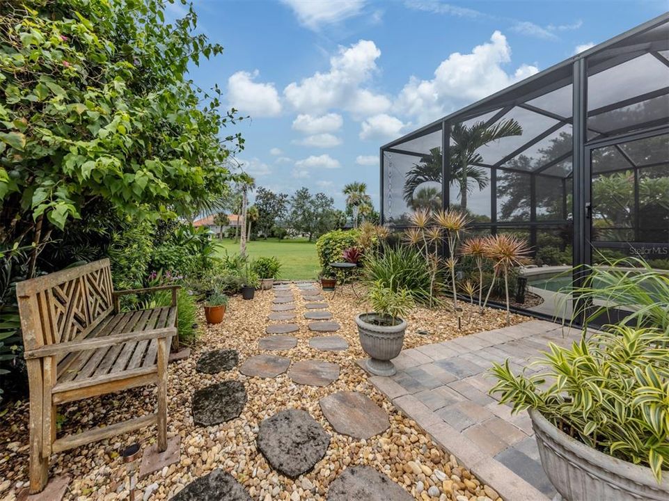 For Sale: $525,000 (3 beds, 2 baths, 1838 Square Feet)