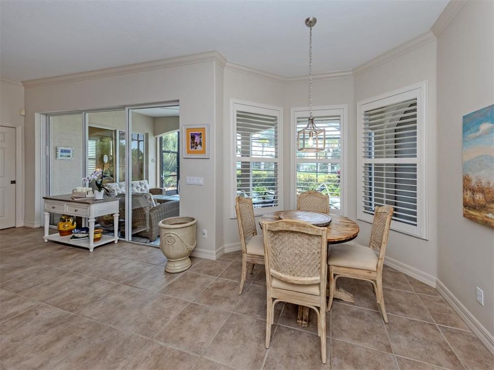 For Sale: $525,000 (3 beds, 2 baths, 1838 Square Feet)