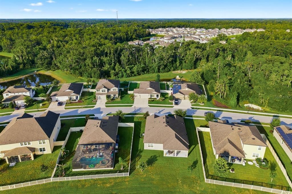 На продажу: $439,000 (3 спален, 2 ванн, 2096 Квадратных фут)