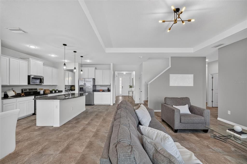 На продажу: $465,000 (4 спален, 3 ванн, 3213 Квадратных фут)