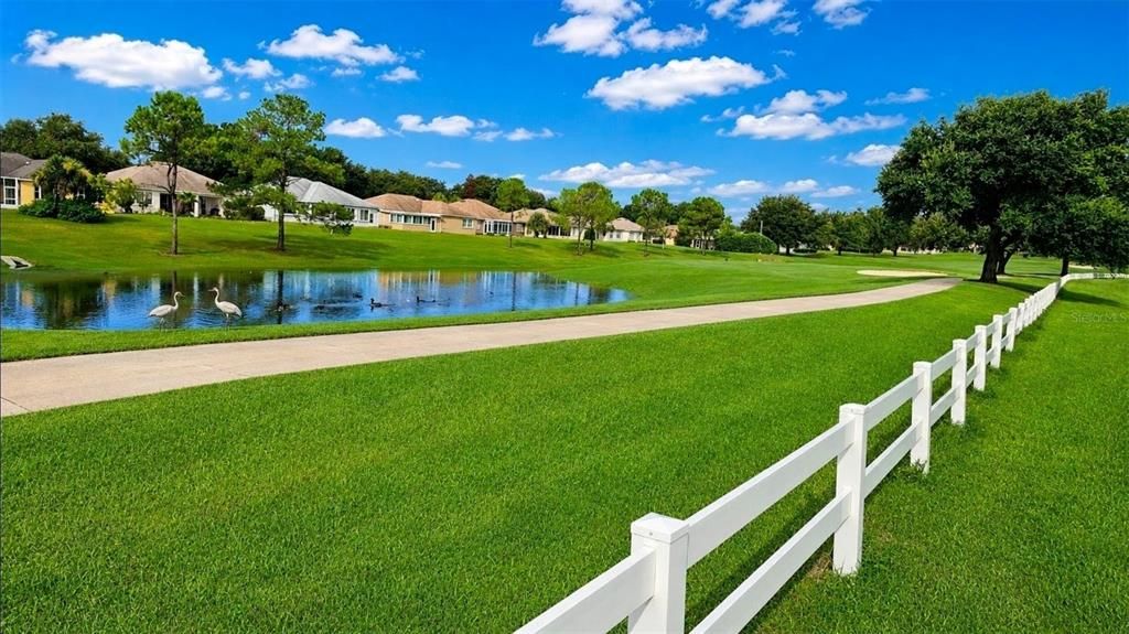 For Sale: $559,999 (3 beds, 3 baths, 2224 Square Feet)