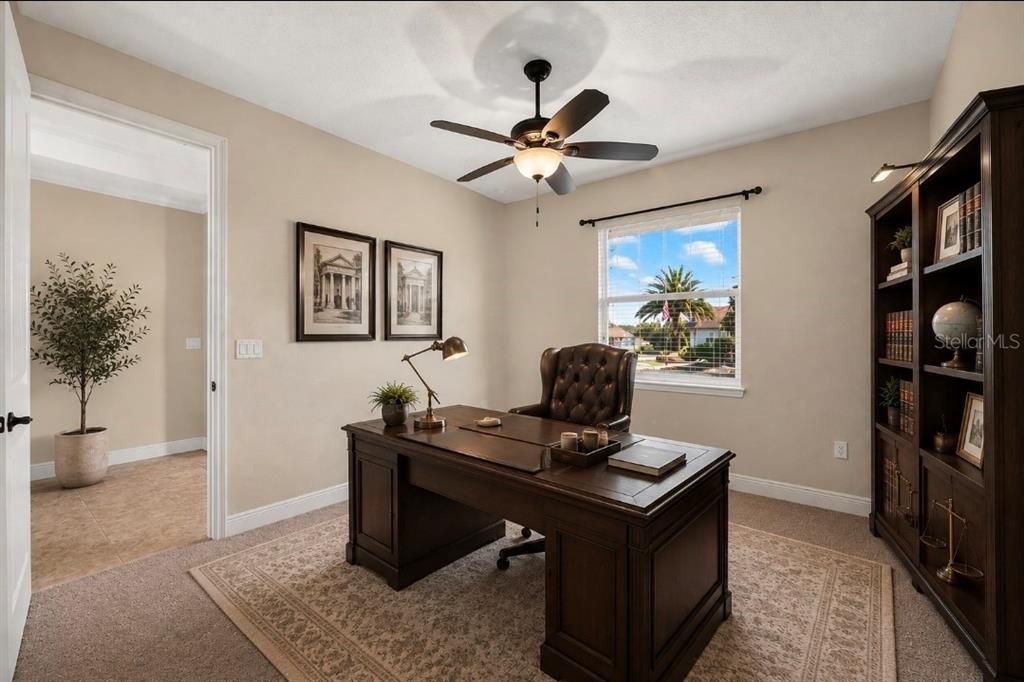 For Sale: $559,999 (3 beds, 3 baths, 2224 Square Feet)