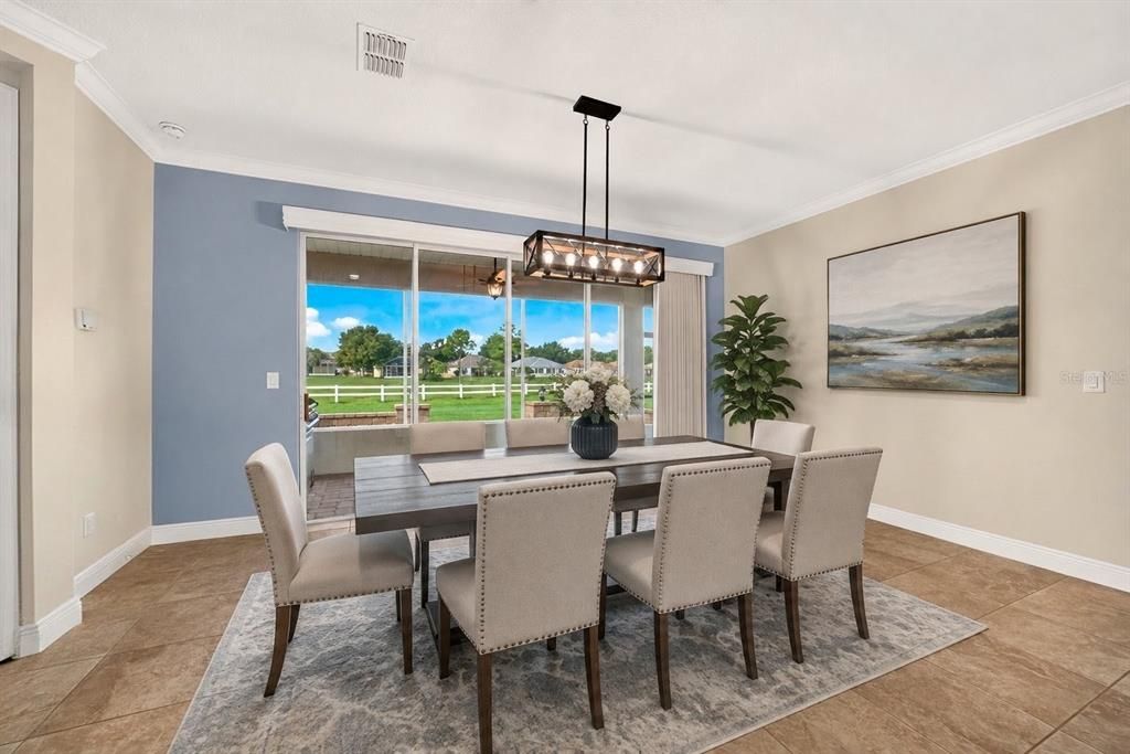 For Sale: $559,999 (3 beds, 3 baths, 2224 Square Feet)