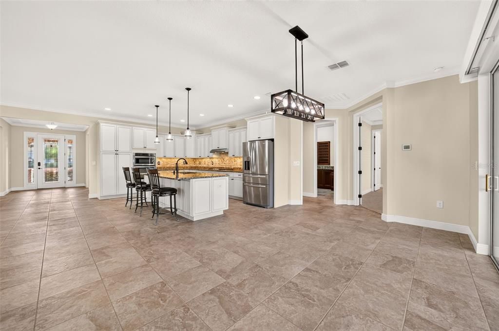 For Sale: $559,999 (3 beds, 3 baths, 2224 Square Feet)