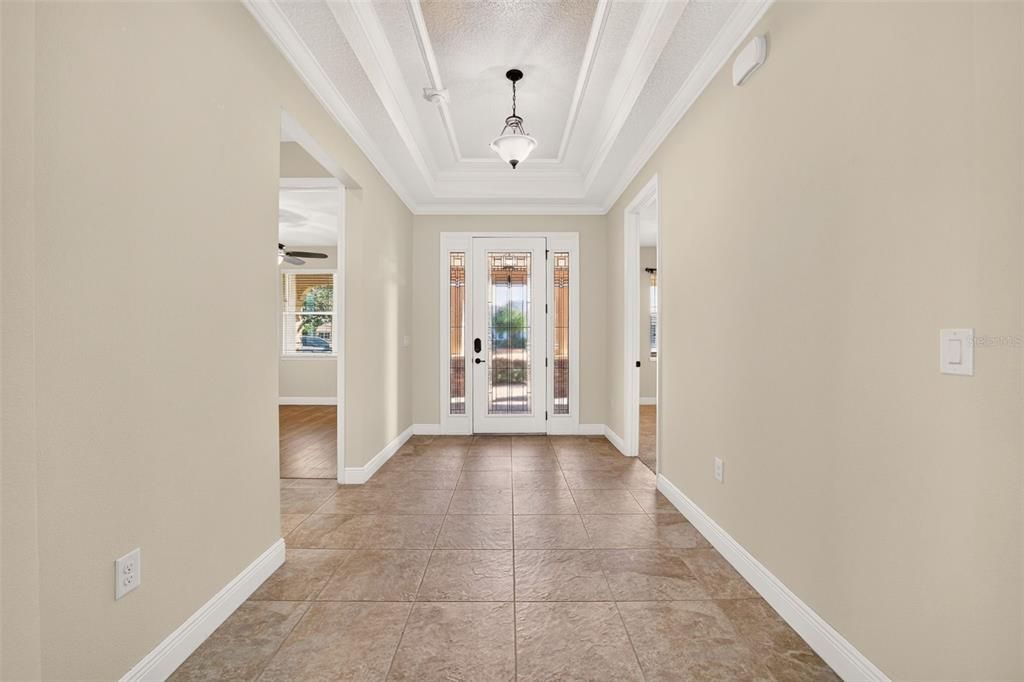 For Sale: $559,999 (3 beds, 3 baths, 2224 Square Feet)