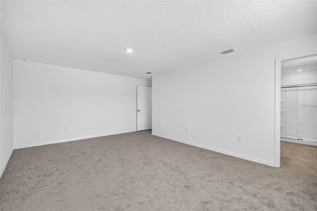 For Sale: $549,000 (4 beds, 3 baths, 2435 Square Feet)