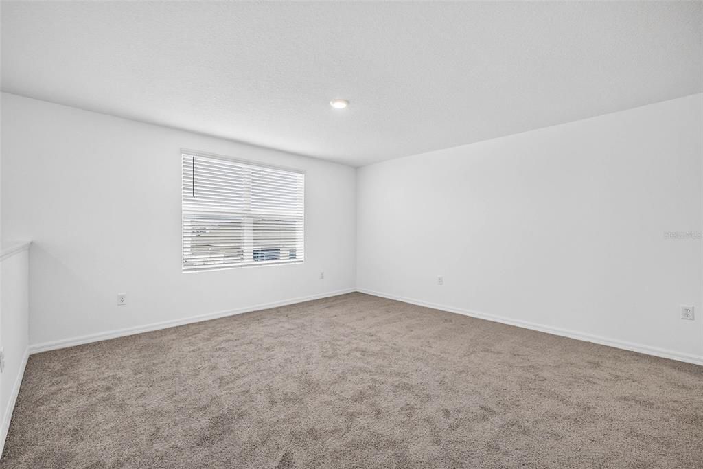For Sale: $549,000 (4 beds, 3 baths, 2435 Square Feet)