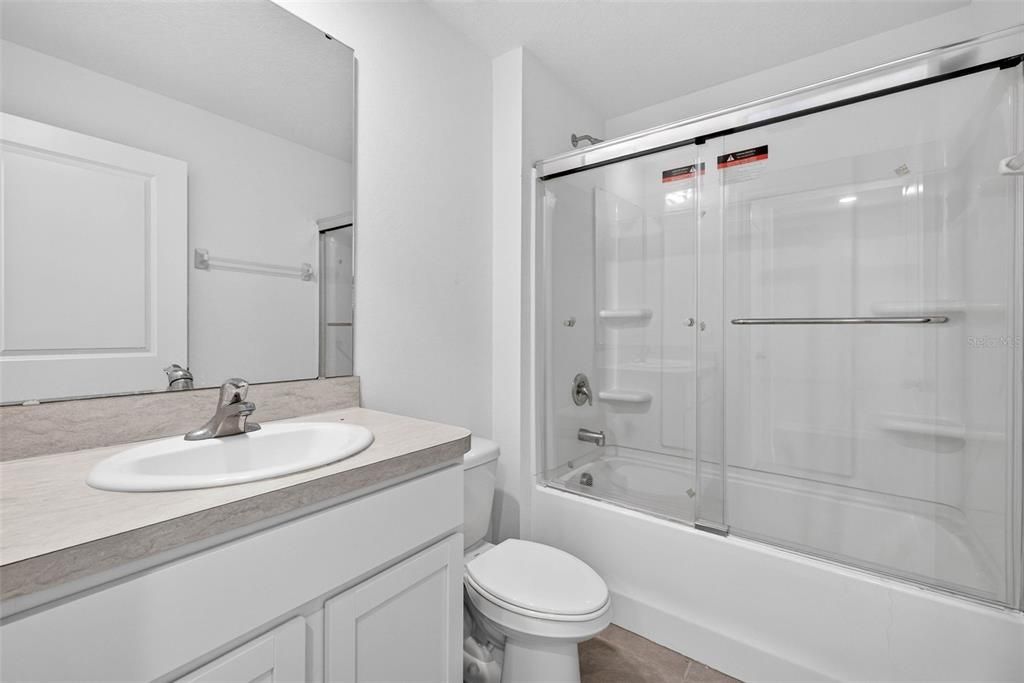 For Sale: $549,000 (4 beds, 3 baths, 2435 Square Feet)