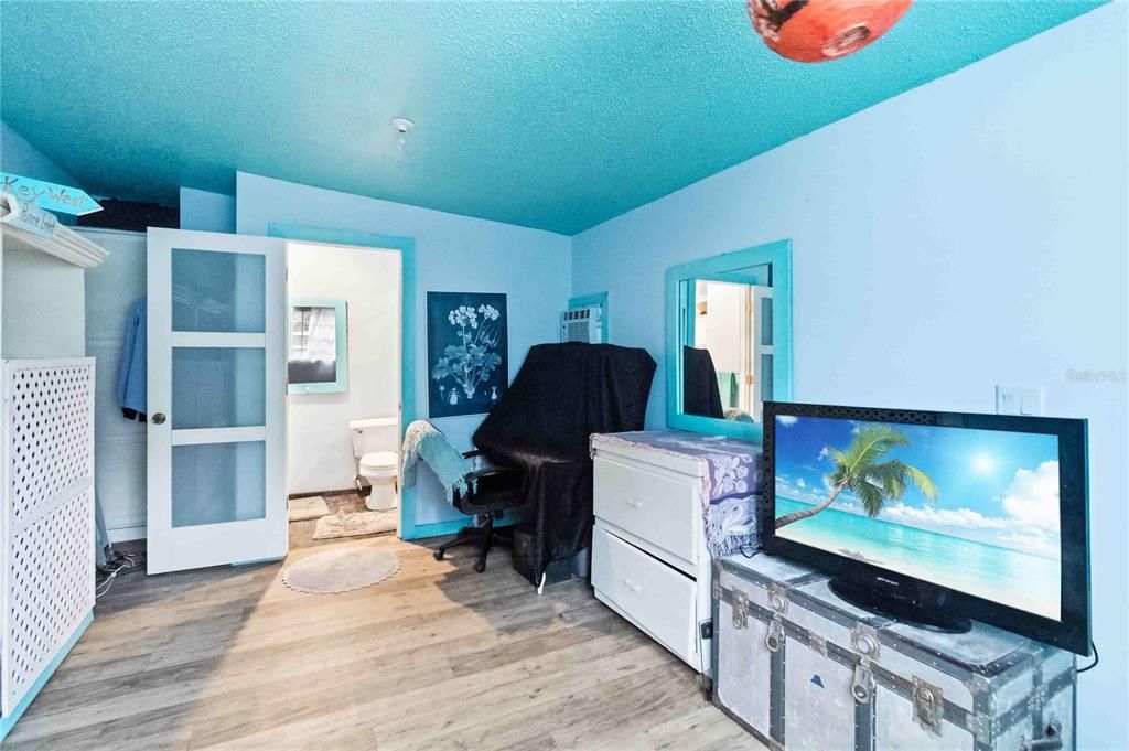En Venta: $260,000 (3 camas, 1 baños, 1056 Pies cuadrados)