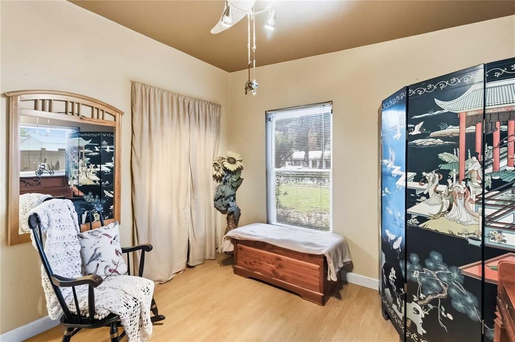 En Venta: $260,000 (3 camas, 1 baños, 1056 Pies cuadrados)
