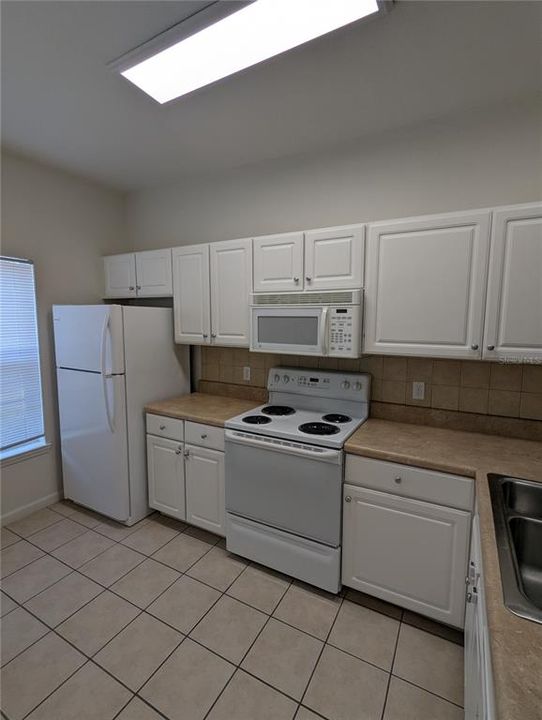 For Rent: $1,495 (2 beds, 2 baths, 1275 Square Feet)