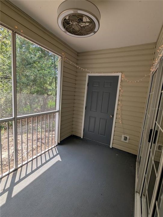 For Rent: $1,495 (2 beds, 2 baths, 1275 Square Feet)