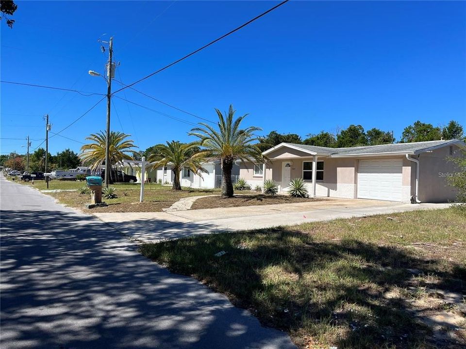 En Venta: $259,999 (2 camas, 1 baños, 1000 Pies cuadrados)