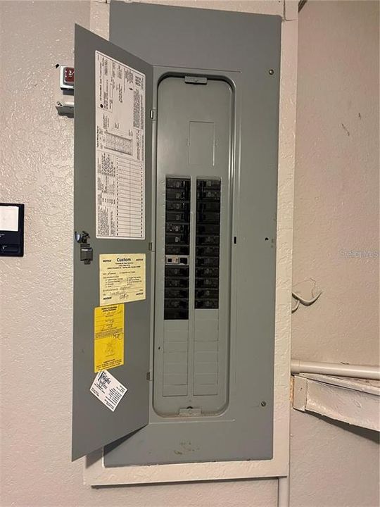 En Venta: $259,999 (2 camas, 1 baños, 1000 Pies cuadrados)