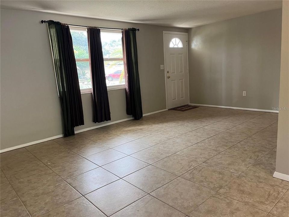 En Venta: $259,999 (2 camas, 1 baños, 1000 Pies cuadrados)