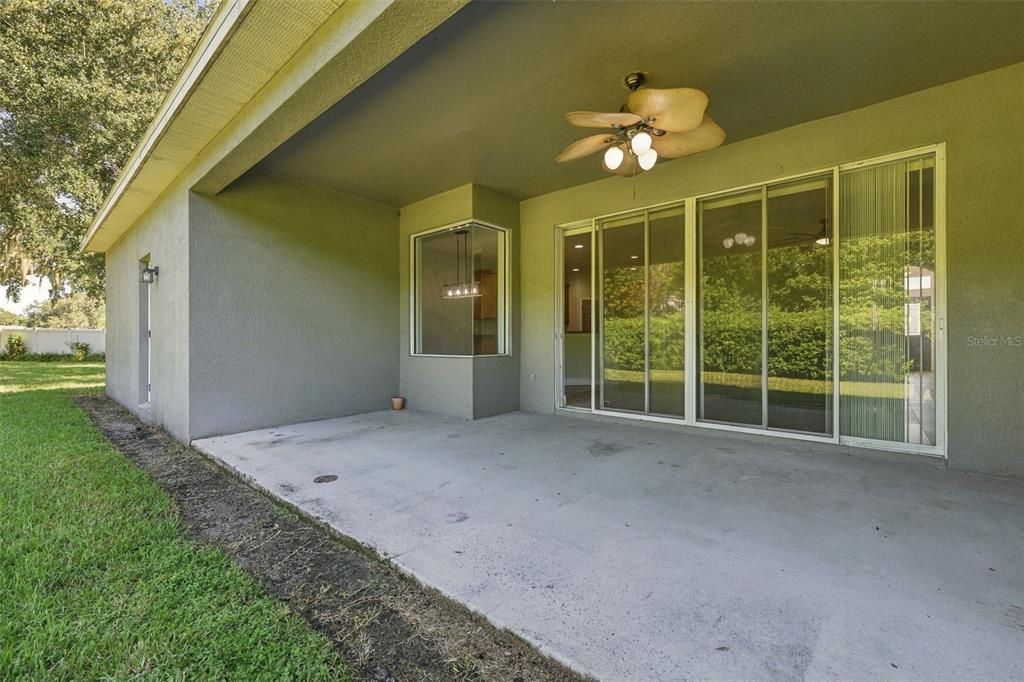 En Venta: $550,000 (4 camas, 4 baños, 3041 Pies cuadrados)