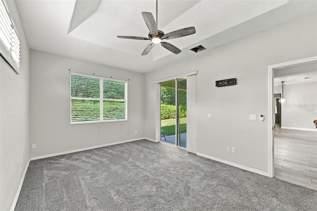 En Venta: $550,000 (4 camas, 4 baños, 3041 Pies cuadrados)