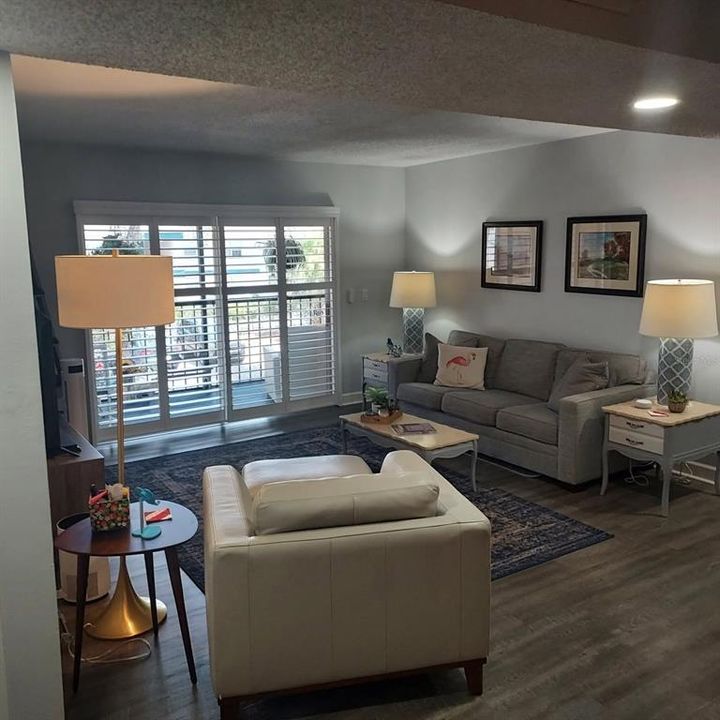 En Venta: $179,900 (3 camas, 2 baños, 1200 Pies cuadrados)
