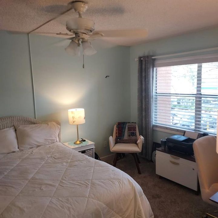 En Venta: $179,900 (3 camas, 2 baños, 1200 Pies cuadrados)