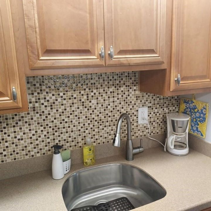 En Venta: $179,900 (3 camas, 2 baños, 1200 Pies cuadrados)