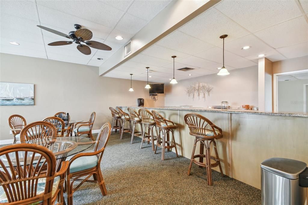 For Rent: $3,200 (2 beds, 2 baths, 1300 Square Feet)