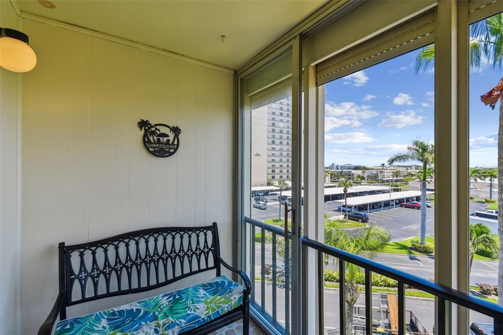 For Rent: $3,200 (2 beds, 2 baths, 1300 Square Feet)