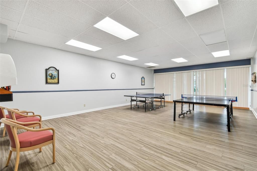 For Rent: $3,200 (2 beds, 2 baths, 1300 Square Feet)