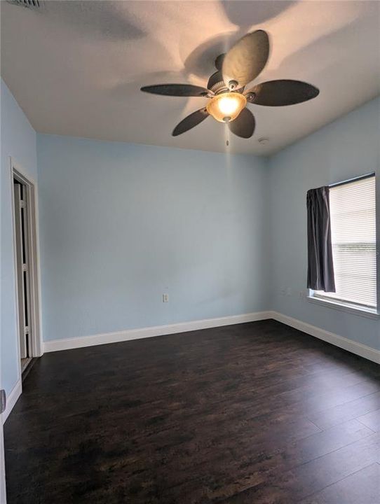 В аренду: $1,495 (2 спален, 2 ванн, 1275 Квадратных фут)