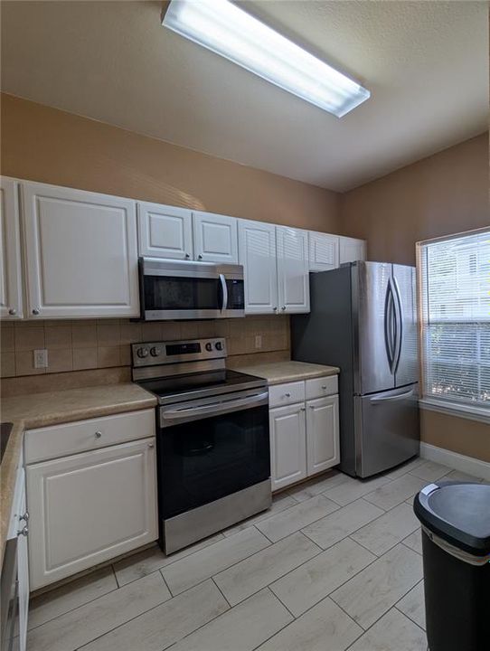 В аренду: $1,495 (2 спален, 2 ванн, 1275 Квадратных фут)
