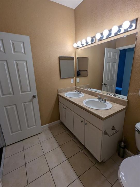 В аренду: $1,495 (2 спален, 2 ванн, 1275 Квадратных фут)