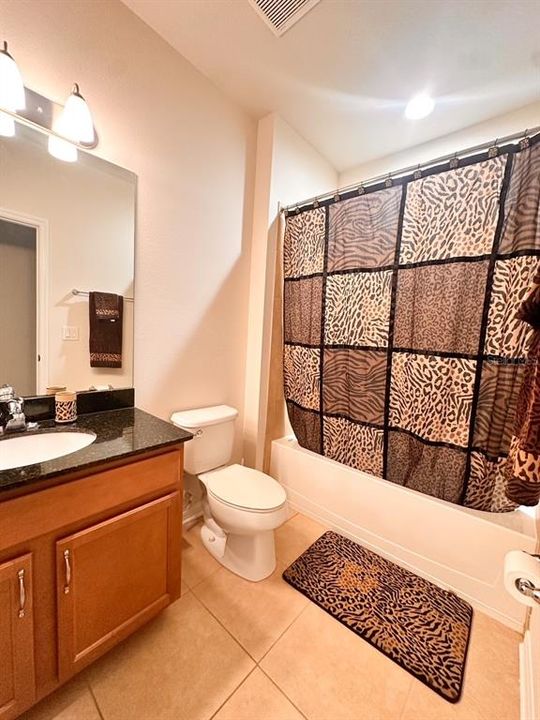 В аренду: $1,999 (3 спален, 2 ванн, 1390 Квадратных фут)