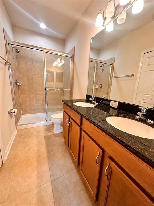 В аренду: $1,999 (3 спален, 2 ванн, 1390 Квадратных фут)