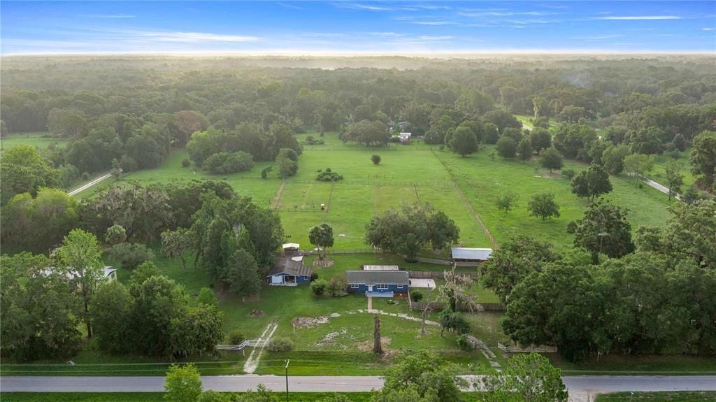 На продажу: $499,900 (3 спален, 2 ванн, 1456 Квадратных фут)