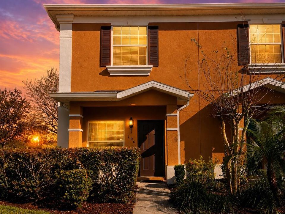 En Venta: $225,000 (2 camas, 2 baños, 1076 Pies cuadrados)