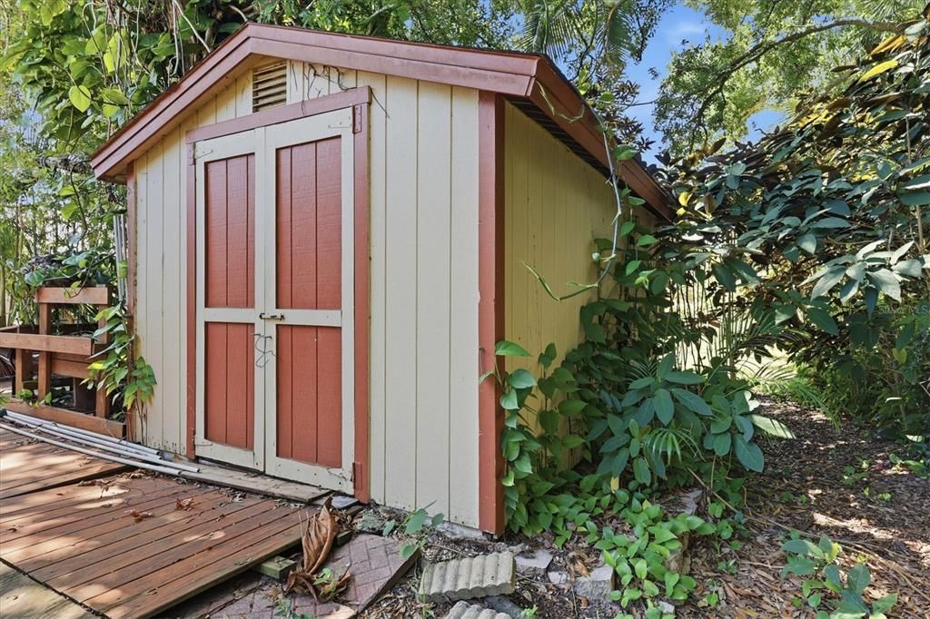 На продажу: $350,000 (2 спален, 2 ванн, 1464 Квадратных фут)