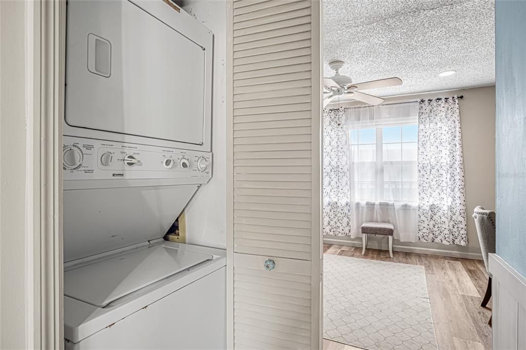 На продажу: $75,000 (1 спален, 1 ванн, 608 Квадратных фут)