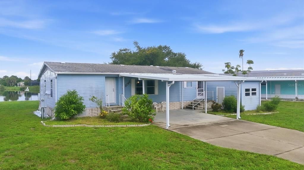 For Sale: $175,000 (2 beds, 2 baths, 1350 Square Feet)