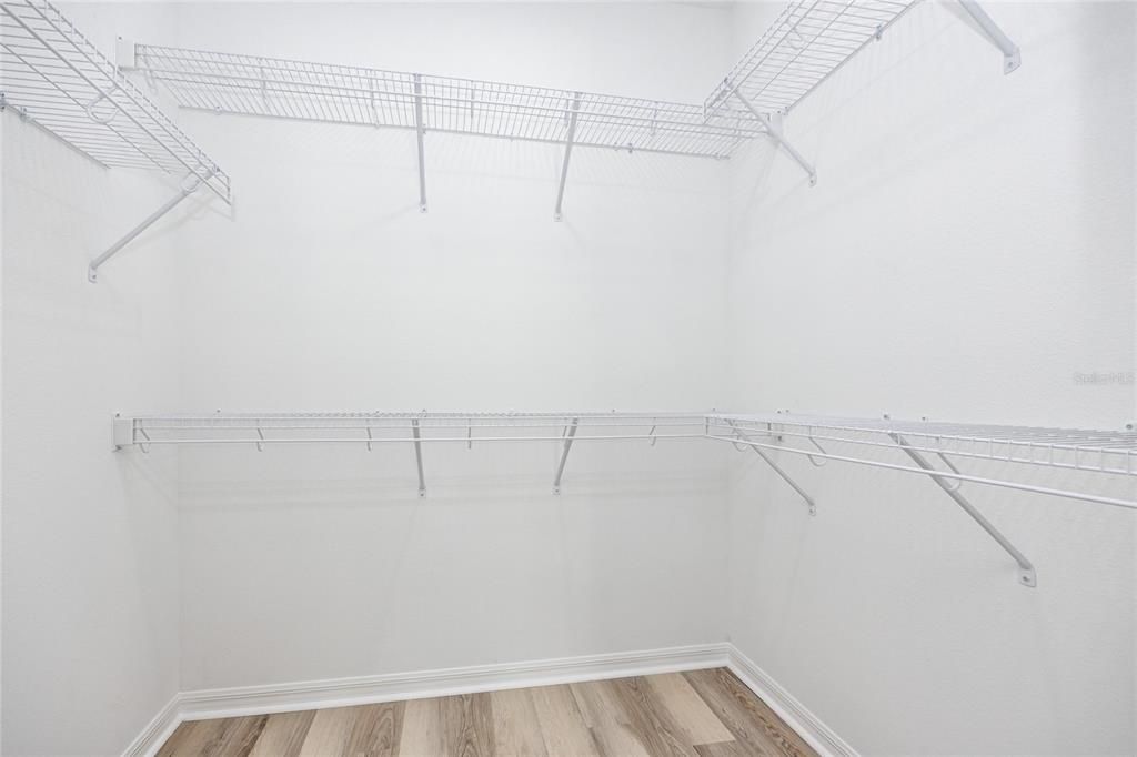 En Renta: $2,595 (3 camas, 2 baños, 1275 Pies cuadrados)