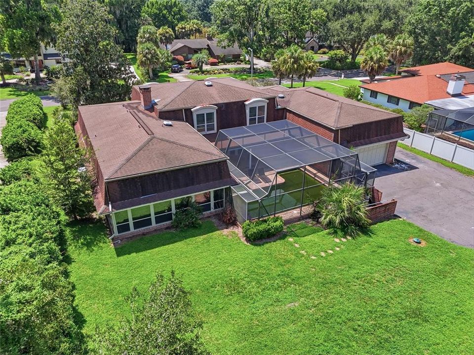 En Venta: $615,000 (6 camas, 4 baños, 4867 Pies cuadrados)