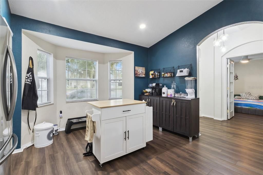 For Sale: $360,000 (3 beds, 2 baths, 1795 Square Feet)